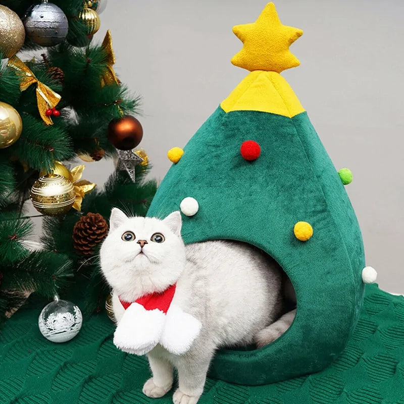 Christmas Cat House - Festive & Cozy Holiday Hideaway for Cats